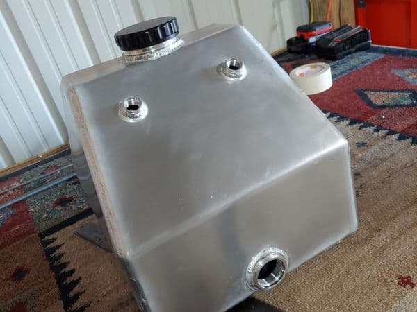 Professional racing fuel cell with safety foam